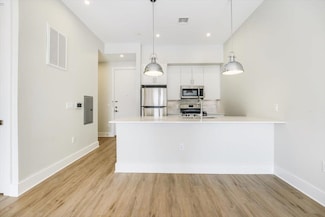 667-665 Grand St Unit 407, Jersey City, NJ 07304
