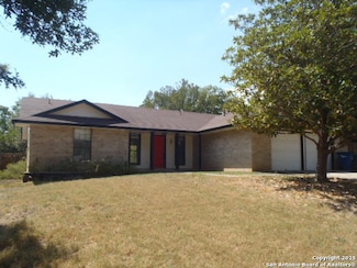 923 Springhill Dr, New Braunfels, TX 78130