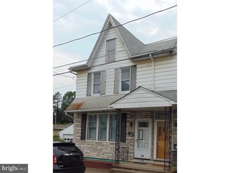 122 S Wayne St, Orwigsburg, PA 17961