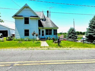 536 N Railroad St, Rives Junction, MI 49277