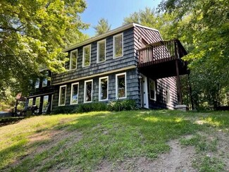 10 Pumpkin Hill Ln, Gray, ME 04039