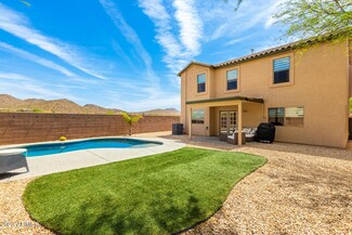 2402 W Via Dona Rd, Phoenix, AZ 85085