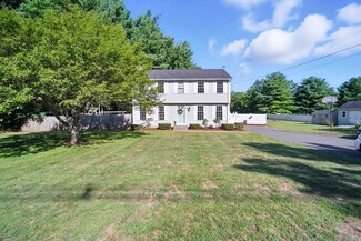 60 Shaker Rd, Westfield, MA 01085