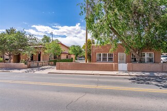 527 Agua Fria St, Santa Fe, NM 87501