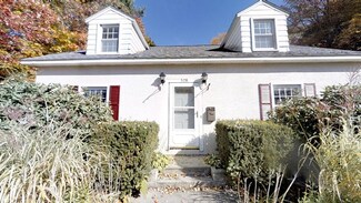 528 Beech St, Fitchburg, MA 01420
