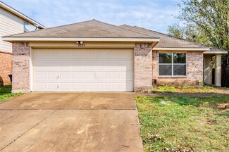 6620 Leaning Oaks St, Dallas, TX 75241