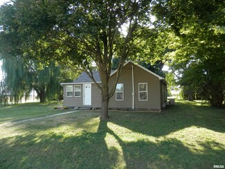 311 S Holloway St, Alexis, IL 61412