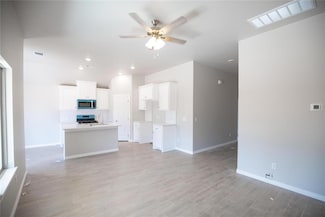 3213 Scissortail Way, Yukon, OK 73099
