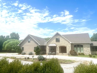 2000 E Madison Ave, Arkansas City, KS 67005