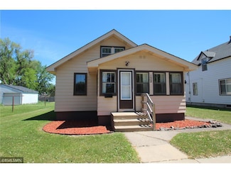 132 4th Ave N, Waite Park, MN 56387