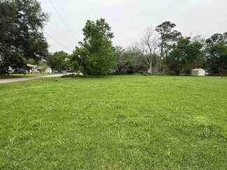 2370 Rockwell Ave, Beaumont, TX 77701