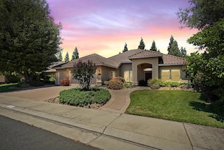 151 Riverwood Dr, Woodbridge, CA 95258