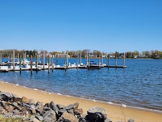 31 Vernon Ave, Neptune Township, NJ 07753