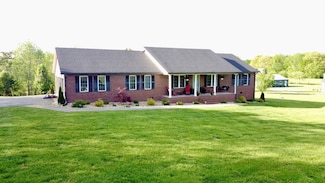 273 Old Coleytown Ln, Lafayette, TN 37083