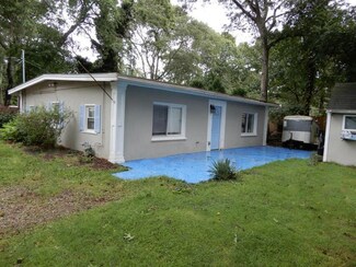 14 Bee Ln, Centerville, MA 02632
