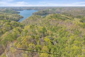 29 Poplar Point Rd, Sparta, TN 38583