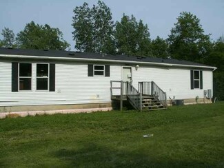 4240 E 250 N, Lagrange, IN 46761