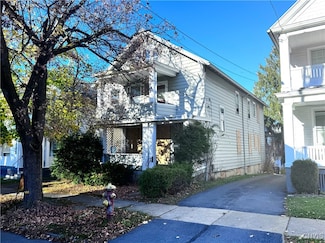 17 Leslie Ave Unit 19, Utica, NY 13501