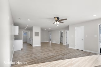 1355 E Bias Ln, Centralia, MO 65240