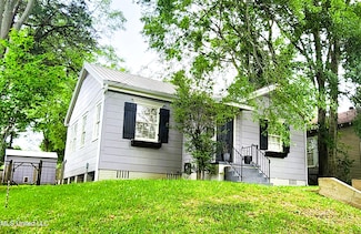 310 Saint Charles Ave, Natchez, MS 39120
