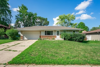 5516 Pebble Creek Trail, Loves Park, IL 61111
