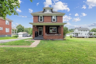 7882 Pennsylvania Ave, Irwin, PA 15642