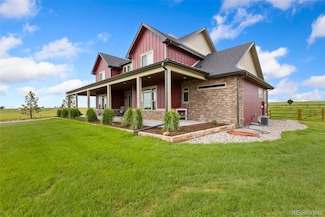 9260 Meadow Farms Dr, Milliken, CO 80543