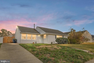 122 Rita Rd, New Castle, DE 19720