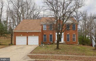 6205 Wood Pointe Dr, Glenn Dale, MD 20769