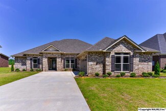 225 Meadow Wood Dr, Madison, AL 35756
