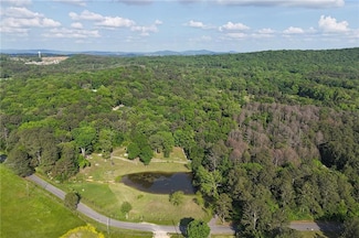 87 Old Martin Rd SW, Cartersville, GA 30120