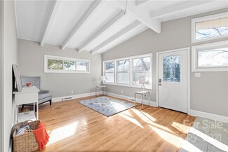 1611 Wilmette Ct, Charlotte, NC 28210