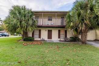 2111 The Woods Dr E, Jacksonville, FL 32246