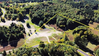 5238 Paradise Ranch Rd, Paradise, MI 49649