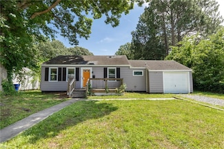 624 Highland Ct, Newport News, VA 23605