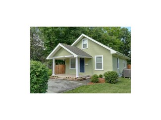 7936 Robinson St, Overland Park, KS 66204