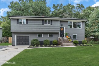 695 Harmony Rd, Middletown, NJ 07748