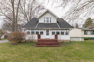 246 Norwood Ave, Rochester, NY 14606
