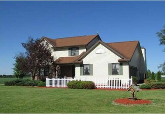 17001 Sycamore Rd, Grand Rapids, OH 43522