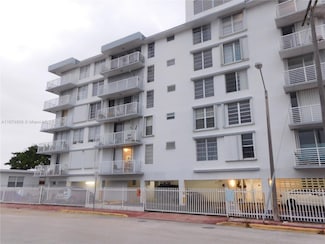 7800 Carlyle Ave Unit 5C, Miami Beach, FL 33141