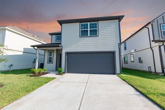 907 Luke Darrell Dr, Rosharon, TX 77583