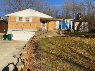 866 Lafayette Ave, Cincinnati, OH 45220