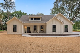 117 Britt Rd, Dunlap, TN 37327
