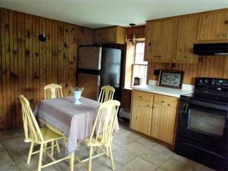 116 Elm St, Conway, MA 01341