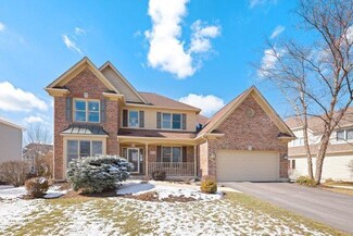 1N572 Bob o Link Dr, Winfield, IL 60190