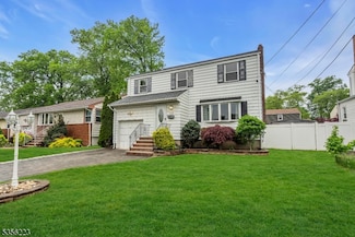 548 Birchwood Rd, Linden, NJ 07036