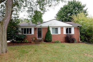 3340 Fernwood Ave, Ann Arbor, MI 48108