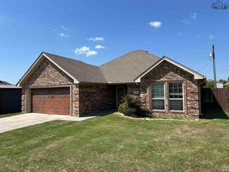 330 Mariners Way, Wichita Falls, TX 76308