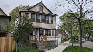 4728 N Kennicott Ave, Chicago, IL 60630