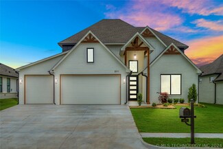 3011 E 146th Place S, Bixby, OK 74008